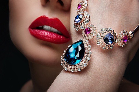 Sell Jewelry NYC // Best Place For Selling Your Valuable Gems // Luriya